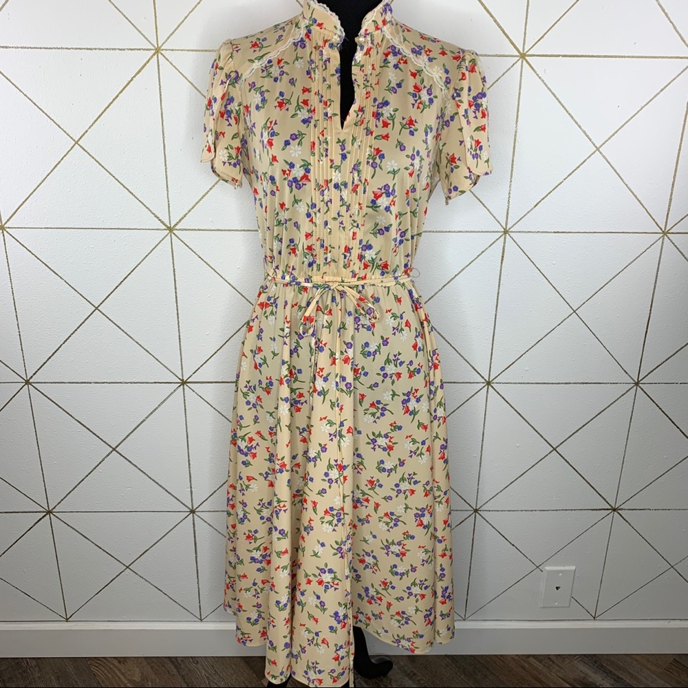 Jane Baar Cottagecore Floral Dress with Pleated Front, Lace, Tulip Sleeves, Belt